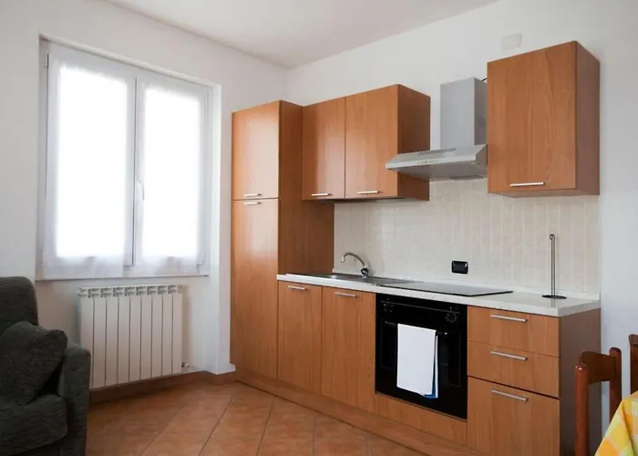 Angenehme Mit Garten Und Pool By Interhome